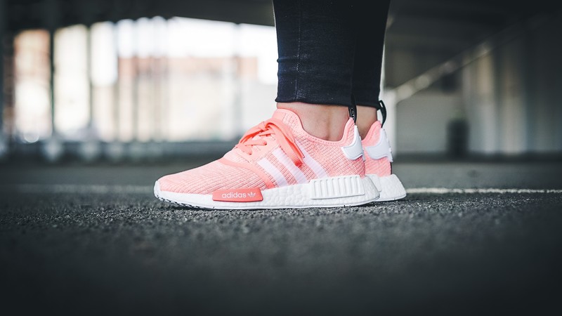 Sun deals glow nmd